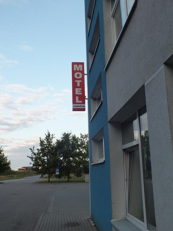 Motelis Jonuciai Garliava Εξωτερικό φωτογραφία